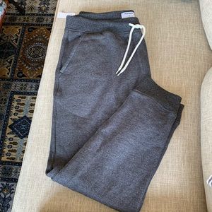 NWT Old Navy men’s grey jogger pant
